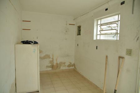 Casa à venda com 250m², 2 quartos e sem vagaQuarto de Serviço