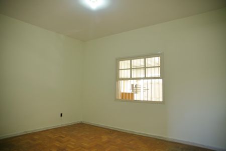 Casa à venda com 250m², 2 quartos e sem vagaQuarto 1