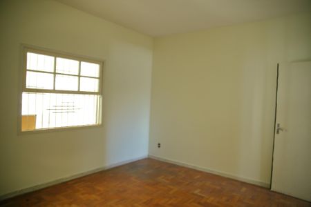 Casa à venda com 250m², 2 quartos e sem vagaQuarto 1