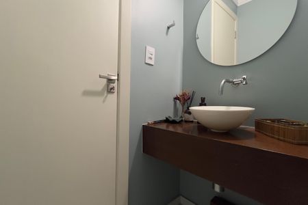 Apartamento para alugar com 186m², 4 quartos e 2 vagasLavabo