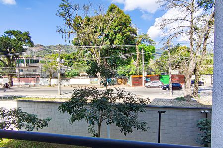 Sala de apartamento para alugar com 2 quartos, 45m² em Taquara, Rio de Janeiro