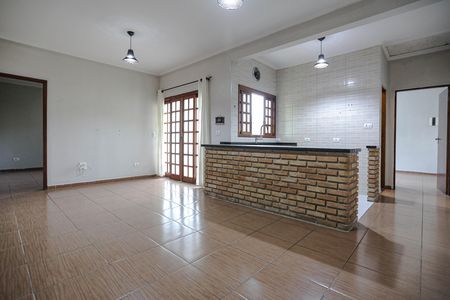 Sala de casa para alugar com 2 quartos, 79m² em Vila Bela Flor, Mogi das Cruzes