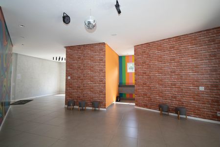Apartamento à venda com 43m², 1 quarto e 1 vaga Apartamento à venda com 43m², 1 quarto e 1 vagaÁrea comum - Salão de festas