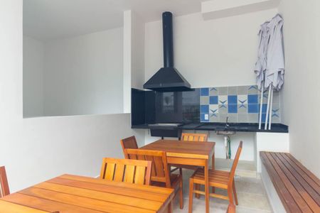 Apartamento à venda com 27m², 1 quarto e sem vagaÁrea comum - Churrasqueira