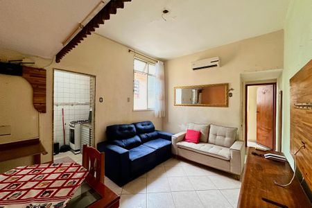 Sala de apartamento para alugar com 1 quarto, 40m² em Centro, Rio de Janeiro