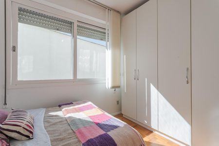 Apartamento à venda com 101m², 3 quartos e 2 vagasQuarto 2