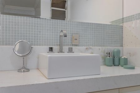 Apartamento à venda com 101m², 3 quartos e 2 vagasBanheiro
