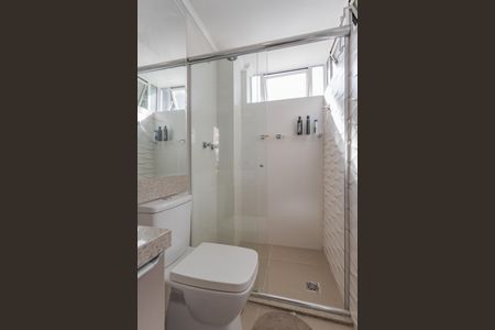 Apartamento à venda com 101m², 3 quartos e 2 vagasBanheiro da Suíte