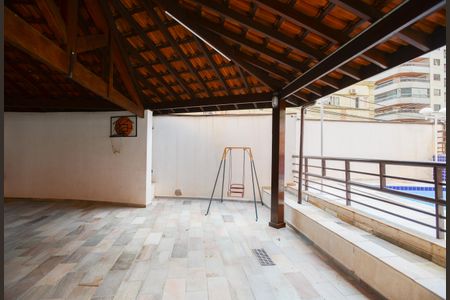 Apartamento para alugar com 200m², 4 quartos e 2 vagas Apartamento para alugar com 200m², 4 quartos e 2 vagasÁrea comum - Playground