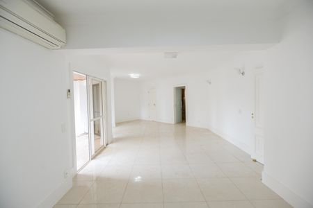 Sala/Cozinha de apartamento para alugar com 4 quartos, 200m² em Centro, Ribeirão Preto