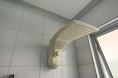 Casa de condomínio para alugar com 540m², 4 quartos e 4 vagasBanheiro Social