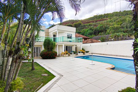 Casa de condomínio para alugar com 540m², 4 quartos e 4 vagasÁrea comum