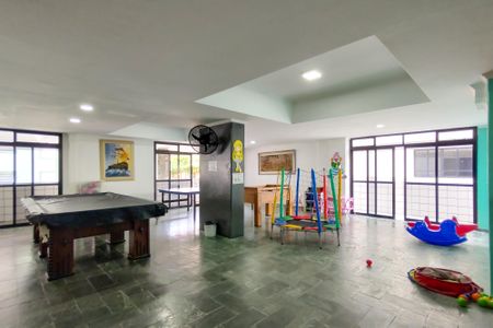 Apartamento para alugar com 105m², 3 quartos e 1 vagaÁrea comum