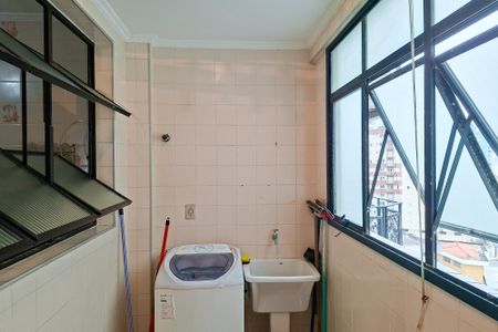 Apartamento para alugar com 105m², 3 quartos e 1 vagaÁrea de Serviço