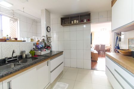 Apartamento à venda com 58m², 2 quartos e 1 vagaCozinha