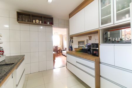 Apartamento à venda com 58m², 2 quartos e 1 vagaCozinha