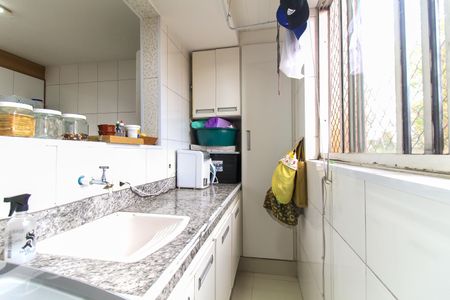 Apartamento à venda com 58m², 2 quartos e 1 vagaÁrea de Serviço