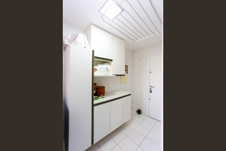 Apartamento para alugar com 245m², 3 quartos e 3 vagas Apartamento para alugar com 245m², 3 quartos e 3 vagasÁrea de Serviço