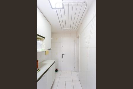 Apartamento para alugar com 245m², 3 quartos e 3 vagasÁrea de Serviço