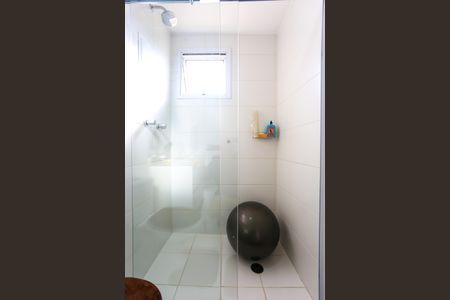 Apartamento para alugar com 245m², 3 quartos e 3 vagas Apartamento para alugar com 245m², 3 quartos e 3 vagasBanheiro da Suíte 2