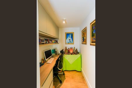 Apartamento para alugar com 245m², 3 quartos e 3 vagasEscritório