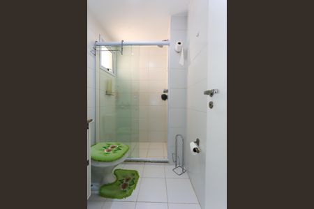 Apartamento para alugar com 245m², 3 quartos e 3 vagas Apartamento para alugar com 245m², 3 quartos e 3 vagasBanheiro da Suíte 1