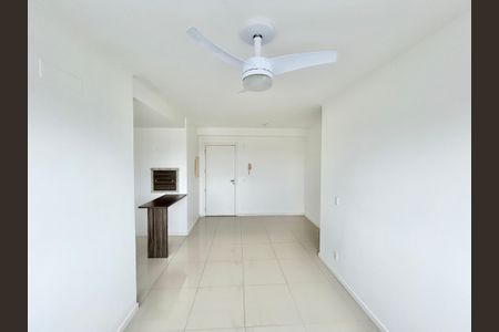 Apartamento à venda com 67m², 2 quartos e 1 vagaSala