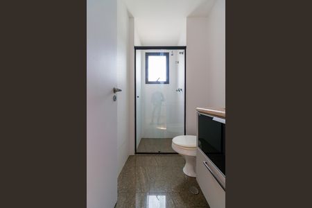 Apartamento à venda com 206m², 3 quartos e 5 vagasBanheiro da Suíte 2