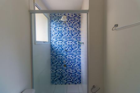 Casa de condomínio para alugar com 84m², 3 quartos e 2 vagasBanheiro do Quarto 3 - Suíte