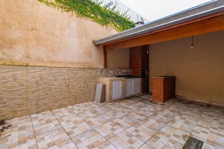 Casa de condomínio para alugar com 84m², 3 quartos e 2 vagasQuintal dos fundos