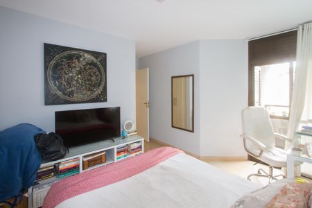 Apartamento à venda com 134m², 3 quartos e 2 vagasSuíte