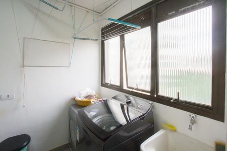 Apartamento à venda com 134m², 3 quartos e 2 vagasÁrea de Serviço