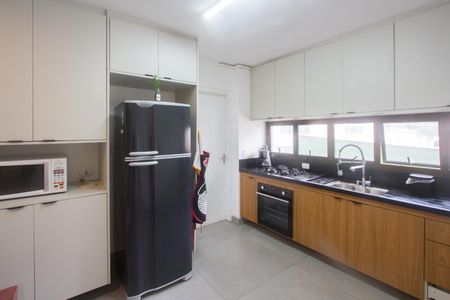 Apartamento à venda com 134m², 3 quartos e 2 vagasCozinha