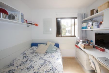 Apartamento à venda com 134m², 3 quartos e 2 vagasQuarto 2