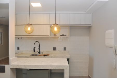 Apartamento para alugar com 80m², 2 quartos e 2 vagasCozinha
