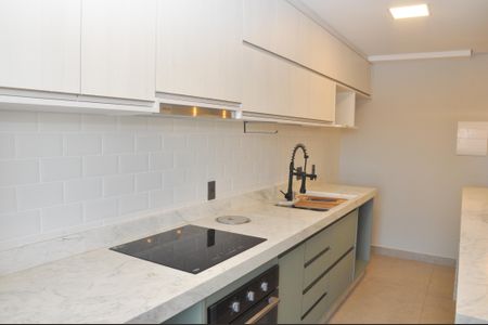 Apartamento para alugar com 80m², 2 quartos e 2 vagasCozinha