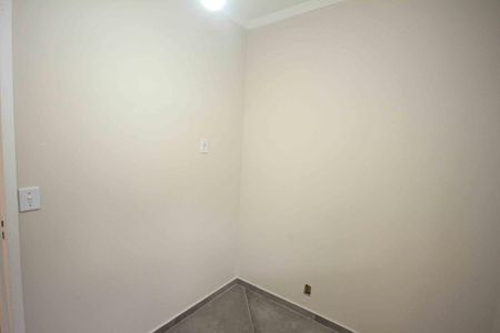 Apartamento à venda com 47m², 2 quartos e 1 vagaQuarto 02