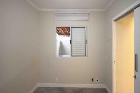 Apartamento à venda com 47m², 2 quartos e 1 vagaQuarto