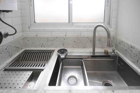 Apartamento à venda com 47m², 2 quartos e 1 vagaCozinha 