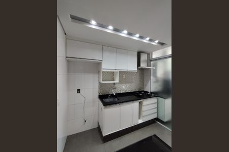 Apartamento à venda com 69m², 2 quartos e 1 vaga Apartamento à venda com 69m², 2 quartos e 1 vagaCozinha - Armários