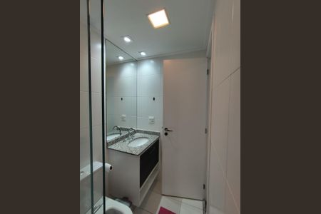 Apartamento à venda com 69m², 2 quartos e 1 vaga Apartamento à venda com 69m², 2 quartos e 1 vagaBanheiro da Suíte