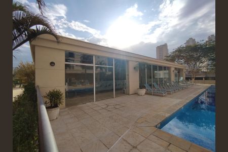 Apartamento à venda com 69m², 2 quartos e 1 vaga Apartamento à venda com 69m², 2 quartos e 1 vagaÁrea comum Piscina Coberta