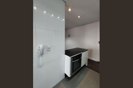 Apartamento à venda com 69m², 2 quartos e 1 vaga Apartamento à venda com 69m², 2 quartos e 1 vagaCozinha - Armários