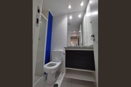 Apartamento à venda com 69m², 2 quartos e 1 vaga Apartamento à venda com 69m², 2 quartos e 1 vagaBanheiro da Suíte