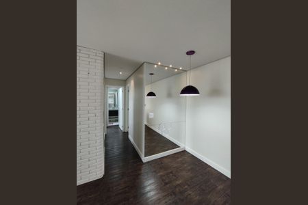 Apartamento à venda com 69m², 2 quartos e 1 vaga Apartamento à venda com 69m², 2 quartos e 1 vagaSala