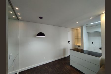 Apartamento à venda com 69m², 2 quartos e 1 vaga Apartamento à venda com 69m², 2 quartos e 1 vagaSala