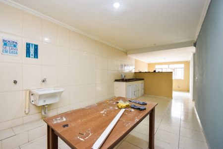 Casa de condomínio à venda com 172m², 5 quartos e 1 vagaCozinha e Área de Serviço 2