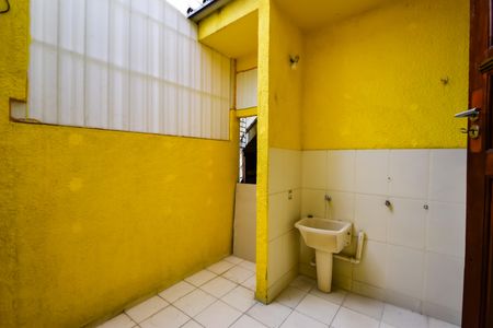 Casa de condomínio à venda com 172m², 5 quartos e 1 vagaCozinha e Área de Serviço
