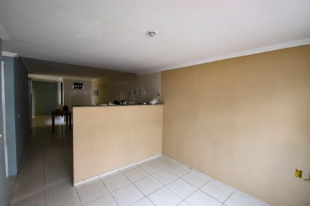 Casa de condomínio à venda com 172m², 5 quartos e 1 vagaSala 2