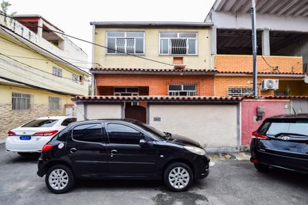 Casa de condomínio à venda com 172m², 5 quartos e 1 vagaFachada da Casa